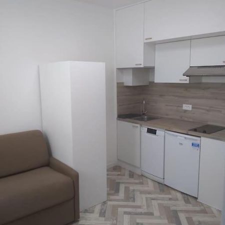 Tres Joli Petit Studio Aux Portes Paris 이브리쉬르센 외부 사진
